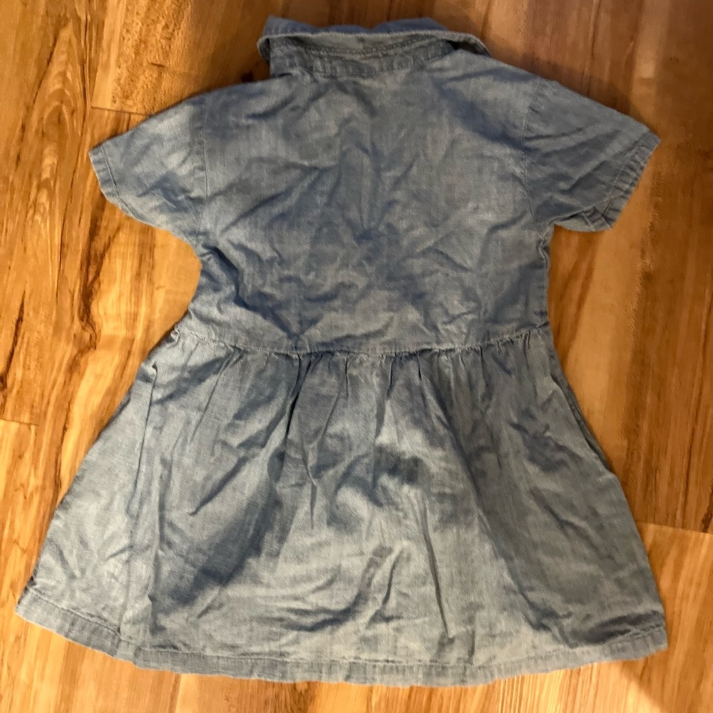 Size 2 GUC Carter's Denim Blue Casual Dress looks adorable when it’s ironed - Picture 2 of 2